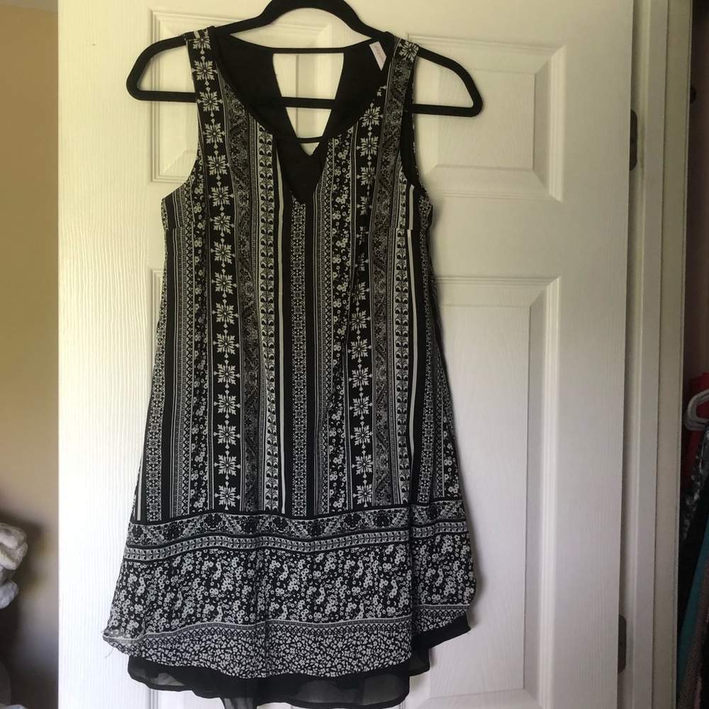 Never worn Xhilaration Dress XS